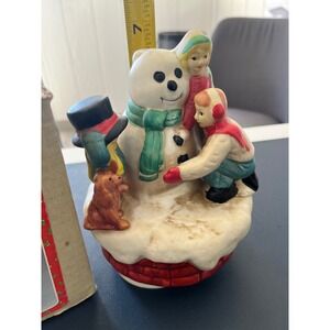 Vintage Christmas Around the World Building a Snowman Musical Figurine 1987